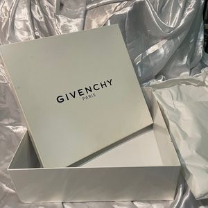 Givenchy boots box
